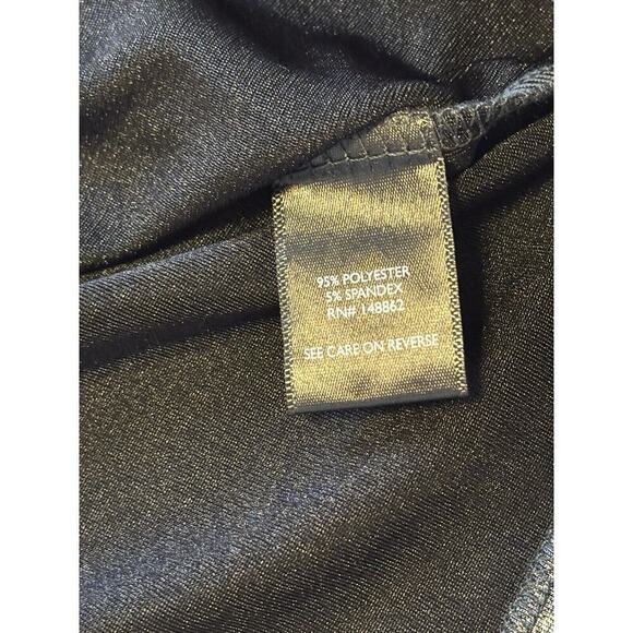 Torrid Size 00 Medium Sleeveless Shell Top Black Shiny Metallic Ruched Shoulder - Picture 6 of 7